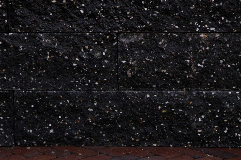 Granibiels stapelblok 15x15x60cm Nero
