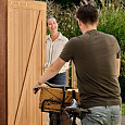 Hardhouten Enkele toegangspoort verticaal 100x180cm Incl beslag