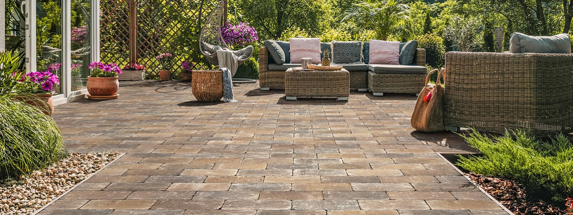 2330 2024 redsun sfeer banner tumbelton walnut