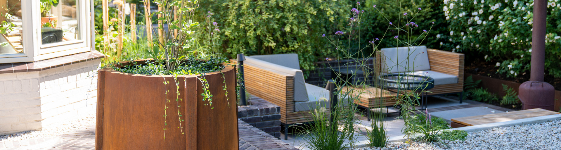 adezz group website banners plantenbakken 009