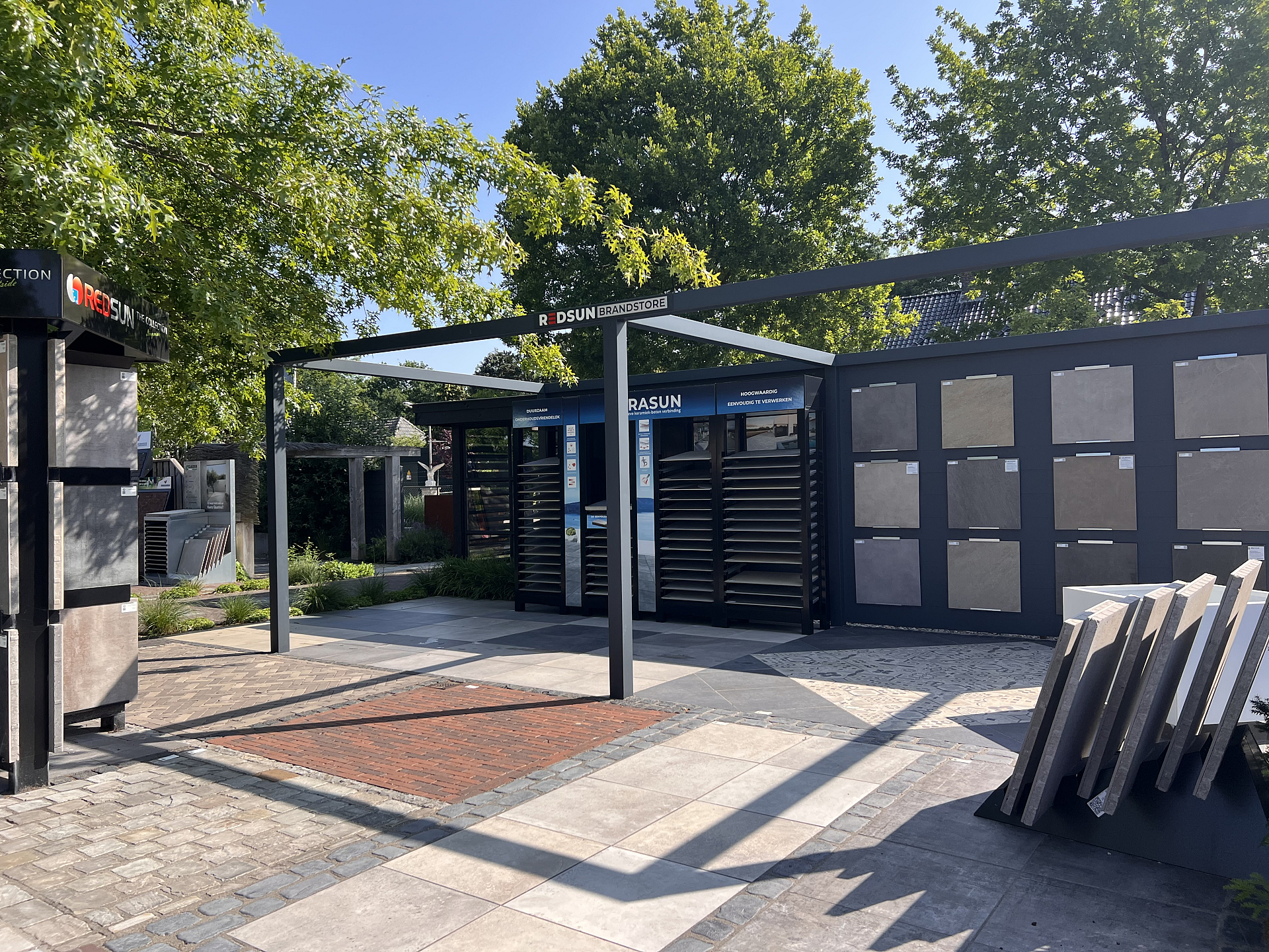 Van den Broek Bestratingen