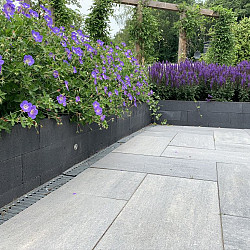 Linea stapelblok 15x15x60cm Zwart