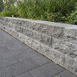 Stapelblok Castle Rock Pacific Black G693 40x20x15cm