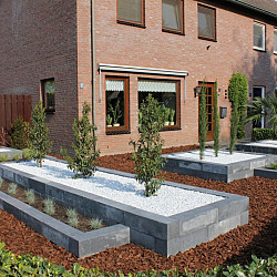 Linia Excellence stapelblok 15x15x60cm Grijs/Zwart