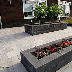 Linea stapelblok 15x15x60cm Zwart