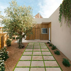 GeoCeramica® 80x80x4cm Imperial Beige
