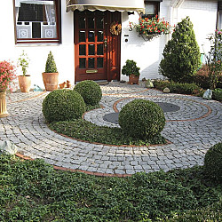 Kinderkop Portugees graniet 15x17cm