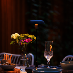 SWAY TABLE BLACK SHOWMODEL | OP=OP