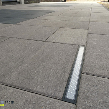 Integrated EVO GROUND 300 DARK