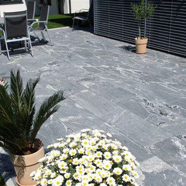 Robusto Ceramica 3.0® Elegance Negro Santiago 40x80x3cm