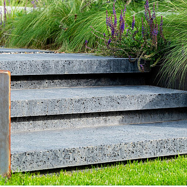 Artistone Oud Hollands halve traptrede 50x40x20cm Antraciet