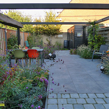 Keramische tegel vtwonen Solostone Uni Hormigon Antracite 90x90x3cm