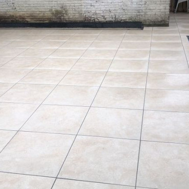 Robusto Ceramica 3.0® Lime Beige 60x60x3cm