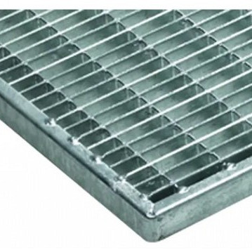 Schraaprooster 30x10mm verzinkt staal L=600mm B=600mm H=20mm