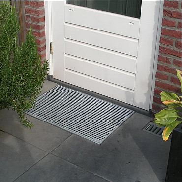 Schraaprooster 30x10mm verzinkt staal L=600mm B=600mm H=20mm