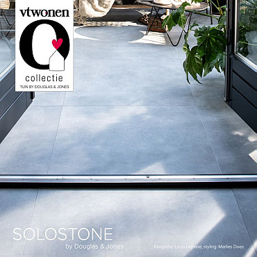 Keramische tegel vtwonen Solostone Uni Mold Grit Grey 90x90x3cm