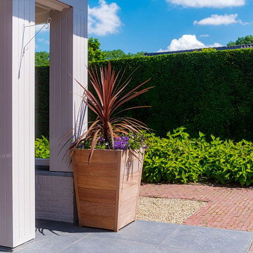 TAP 550x550x712mm Hardhout (HOT7)