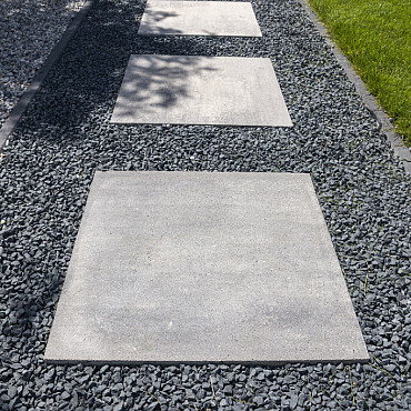 Basalt Split 16-32mm 20kg