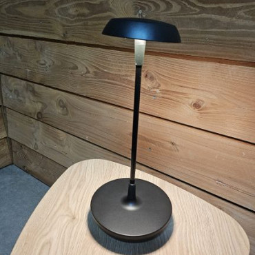 SWAY TABLE BLACK SHOWMODEL | OP=OP