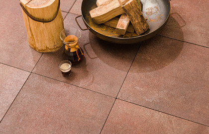 Gecoate sierbestrating