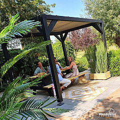 Houtpakket schaduwpergola